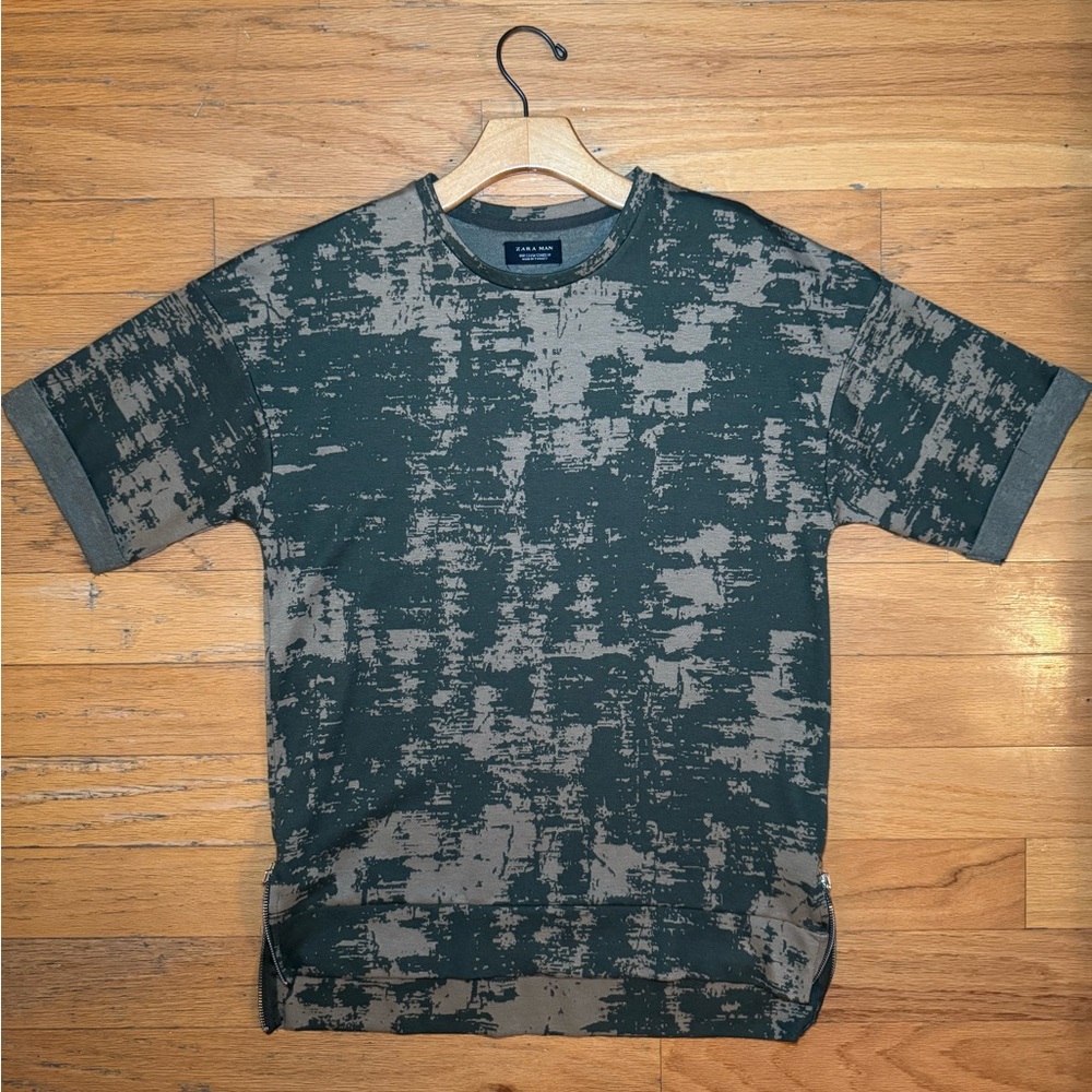Zara Green and Gray Short Sleeve Tee - Size Small